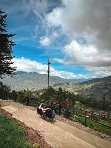Glamping La Kumbre T con vista a las montañas
