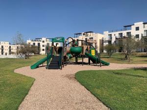 TRENDY hideaway San Miguel, 2BD 6PAX, NEW apt