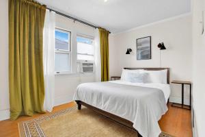 Classic Home Near Downtown & Hollywood