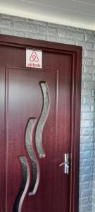 Leilighet i egen bolig nær togstasjonen, 30 min til Oslo og Gardermoen flyplass