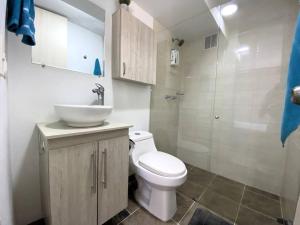 Central Family Home with Air Conditioning