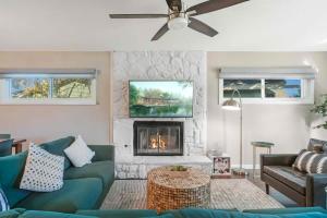 Spacious Luxurious House Big Groups and Pool - 4hvězdičkové hotely ve městě Irving