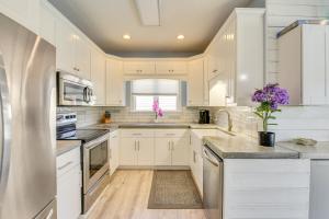 Panama City Beach Home and Pool, 4 Mi to Pier Park