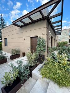 Paradise House