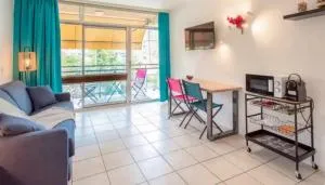 Studio face mer, Piscine, Parking 4 étoile - 克罗德卡涅