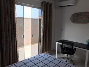 Casa confortável em condomínio