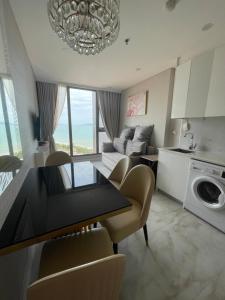 Copacabana Pattaya high floor