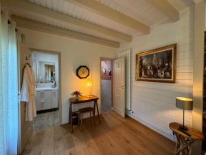 B&B / Chambres d'hotes Nouveau au coeur de l-Isle Adam - Le Clos de l-Isle : photos des chambres