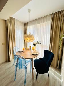 Sunny & peaceful chic retreat