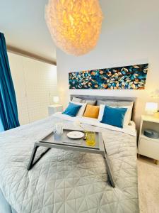 Sunny & peaceful chic retreat