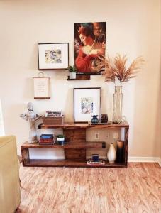 Bonaventure Historical Area Luxury Home