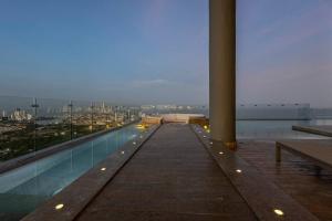 Murano Centro l, Beachfront Condo 1605 & Cartagena, COL & Visitors are not allowed