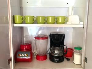 Moderno hospedaje privado con piscina