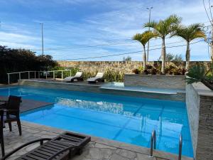 Condomínio MANDAI Apto 305 B Lateral em frente ao mar