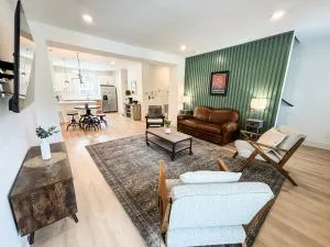 Closetobroadwayairportoprymillsgameroom14 - ماونت جولييت