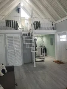 Via Sophia - Whitehall