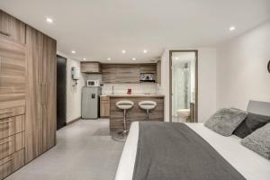 Aparta Estudio en Edificio La Frontera