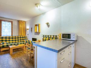 Studio divisible 4 pers avec vue forêt aux Coches - FR-1-353-143