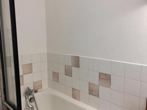 Appartements Studio Pied des Pistes - 4 Pers, Equipe, Animaux Non Acceptes - FR-1-689-139 : photos des chambres