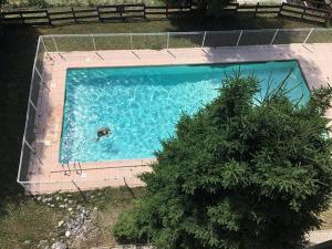 Appartement rénové 2 pièces cabine avec balcon et accès piscine - Méribel - FR-1-180-637