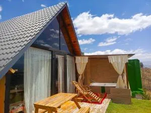Alpina Glamping con jacuzzi en Latacunga - Cusiguango