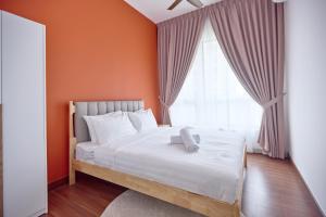 Sunsuria Forum SOHO & Residence Suites Setia Alam by MOKA