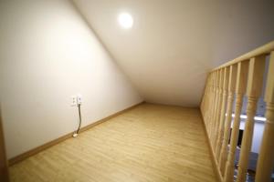 Muan Viento Sol Beach Pension