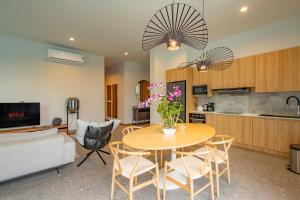 Modern 4BR Villa with Private Pool in Bangtao