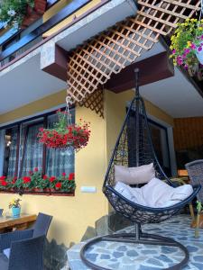 Pensiunea Denisa Preda integral-8 dormitoare cu 8 băi proprii