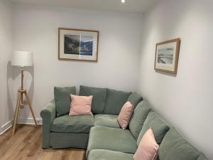 Golygfar Gastell Castle View