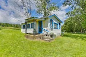 Honesdale Cabin 110 Shared Acres, Animal Rescue! - Beach Lake