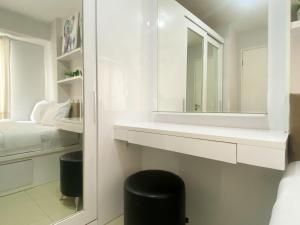 Great Deal and Comfortable 2BR at Bassura City Apartment By Travelio