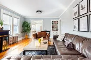 Let us help you make Salem a place to remember! - Swampscott