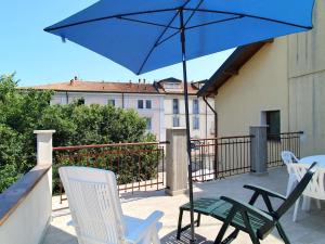 Apartment in Luino near Lake Maggiore