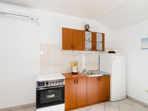 Apartments Villa Nikol - One Bedroom Apartment with Sea View APT 2