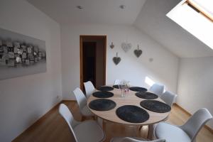 Appartements Au pied du Haut Koenigsbourg 2 : photos des chambres
