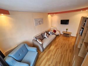 Cozy Flat by Trivale Forest