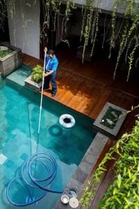 Namdur Villa Sariwangi - Tropical Villa in Bandung With Private Pool