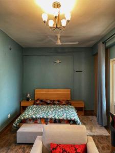 Aqua Inn - Studio Apartment near India Expo Mart