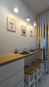 Cozy Homey Hideout near Mall of Asia