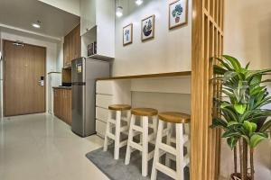 Cozy Homey Hideout near Mall of Asia