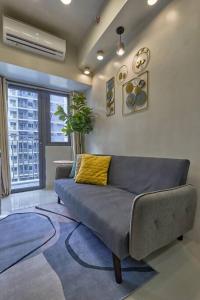 Cozy Homey Hideout near Mall of Asia