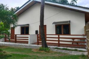 Dolphin Bay Resort Puerto Galera