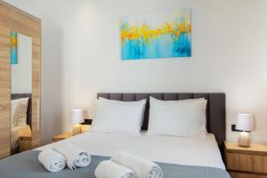 Little Gem by Corfuescapes