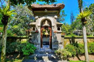 Falguni 1 BR Grand Deluxe Garden View ZN241