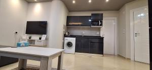 Cozy 1BR in Princess Resort with Pools & Private Beach