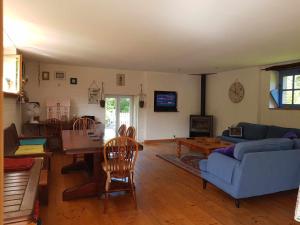 BRI56 - Bignan - LEcurie