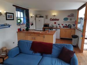 BRI56 - Bignan - LEcurie