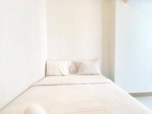 Good Choice and Nice Studio at Tokyo Riverside PIK 2 Apartment By Travelio