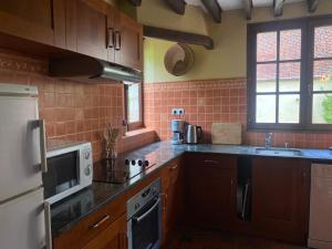 Maisons de vacances Maison normande au coeur de Le Bec-Hellouin : photos des chambres